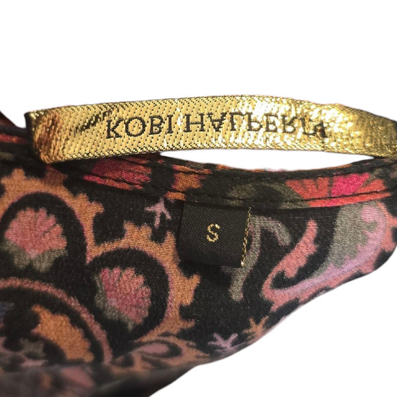 Kobi Halperin Silk Blouse Size Small Boho Print Black Red Top Abstract - Picture 6 of 9